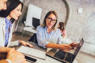 What Does a Business Broker Do?
